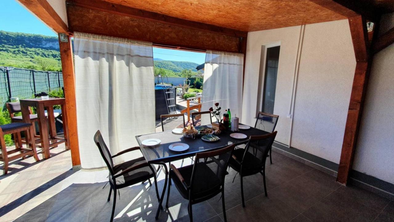 Holiday Home Emma Бихач Экстерьер фото