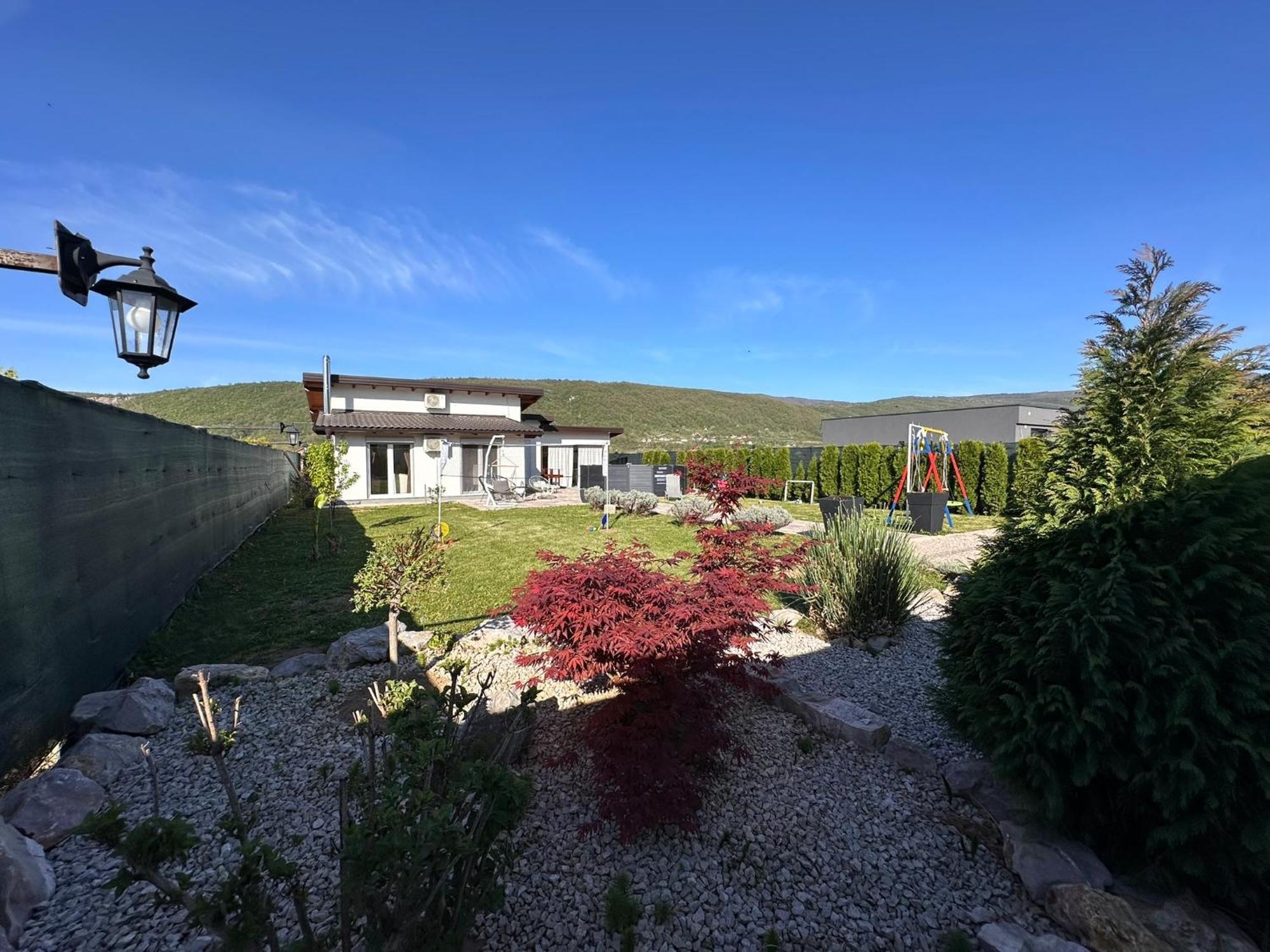 Holiday Home Emma Бихач Экстерьер фото