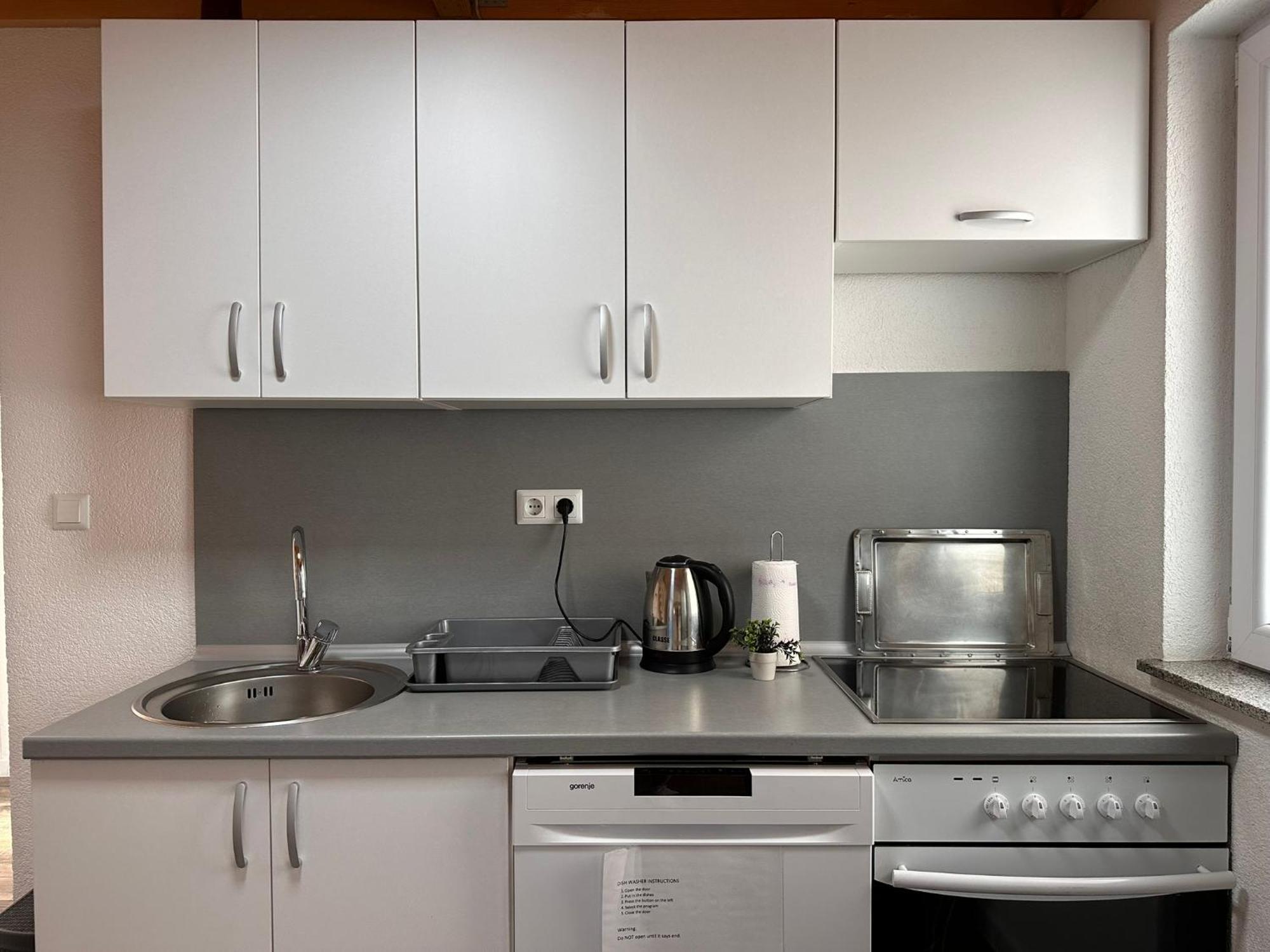 Holiday Home Emma Бихач Экстерьер фото