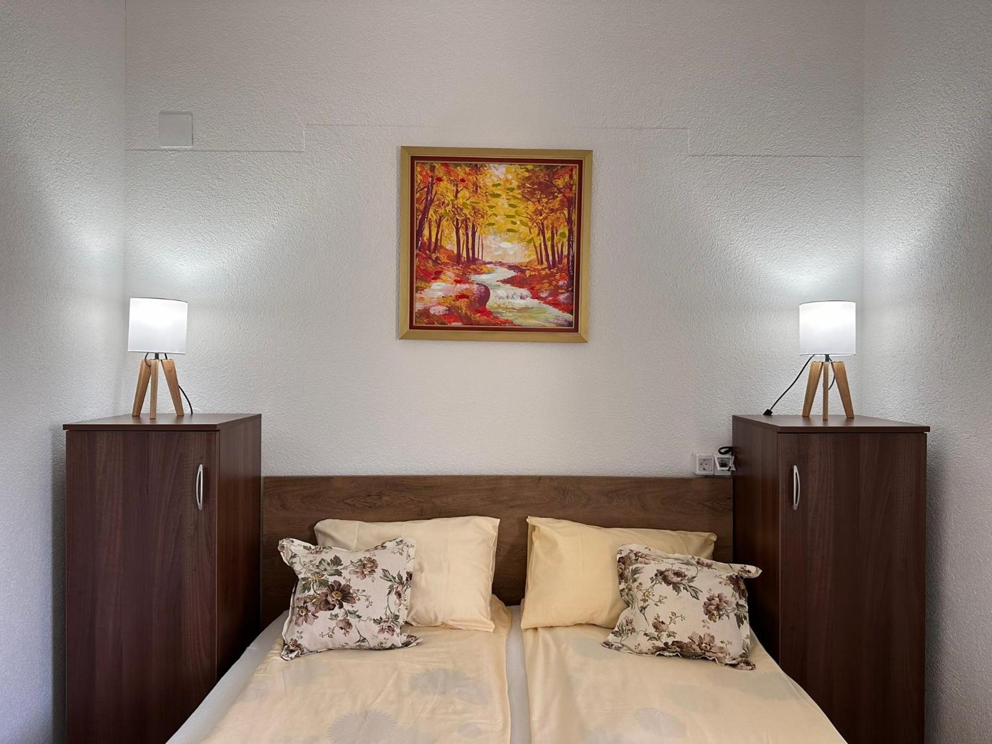 Holiday Home Emma Бихач Экстерьер фото